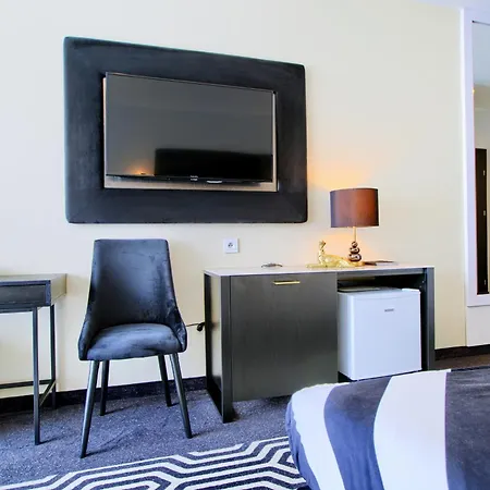 Blue Mare Solny Modern Glam, Basen, Klimatyzacja, Blisko Morza Apartment Kolobrzeg